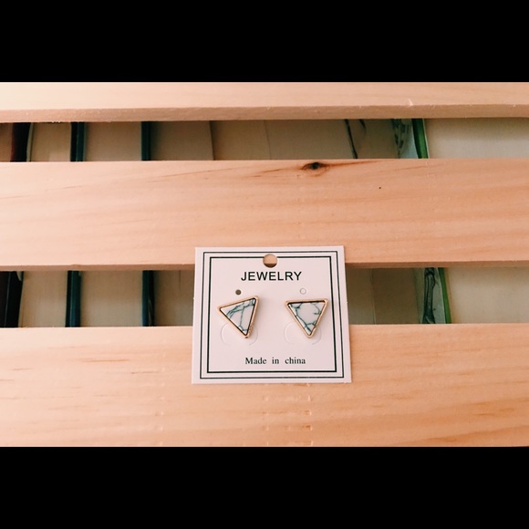 Jewelry - Triangle Marble Studs Earrings